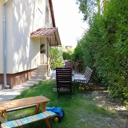 Rigo Vendeghaz Daire *