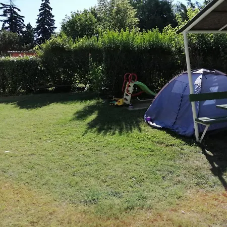 Rigo Vendeghaz 아파트