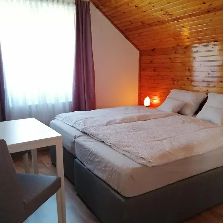 Rigo Vendeghaz 아파트 시오포크