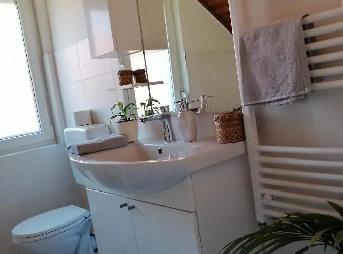 Rigo Vendeghaz דירה שיופוק